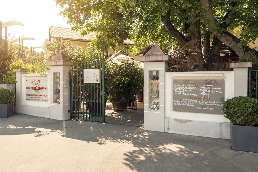 Hotel Restaurant Boeck "Roter Hahn" Sankt Poelten Exterior photo